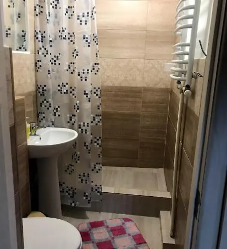 Fayniy Motel