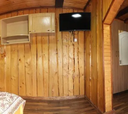 Fayniy Motel Tatariv