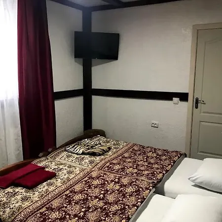 Motel Fayniy Tatariv