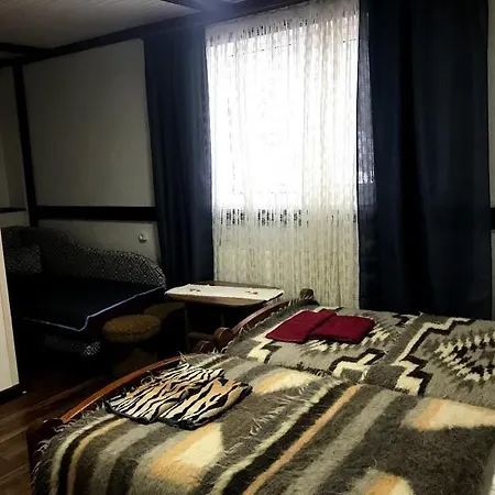 Fayniy Motel Tatariv